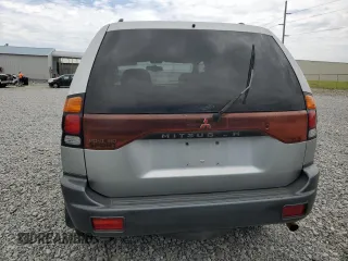 2001 Mitsubishi Montero XLS z VIN JA4LS31H71P016485, wystawiony jako Copart lot #55179455 z przebiegiem 293 612 mil mil oraz Szkody całkowita. Historia ofert i sprzedaży dostępna na DreamBid. Obrazek 6.
