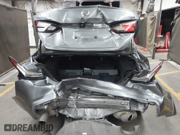 2022 Nissan Altima SR z VIN 1N4BL4CV8NN414447, wystawiony jako IAAI lot #42047746 z przebiegiem 52 389 mil mil oraz . Historia ofert i sprzedaży dostępna na DreamBid. Obrazek 16.