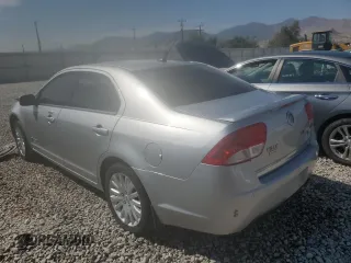 2010 Mercury Milan Hybrid with VIN 3MEDM0L37AR606066, listed as a Copart auction lot 70789984 with 201,445 mi miles and Salvage Title. Bid and sale history available at carsss.com. Image 2.