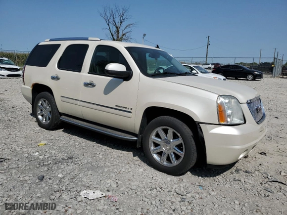 2009 GMC Yukon Denali with VIN 1GKFK03229R241119, listed as a Copart auction lot 70960204 with 263,755 mi miles and Salvage Title. Bid and sale history available at carsss.com. Image 4.