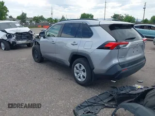 2019 Toyota RAV4 LE с VIN JTMF1RFV3KD029339, выставлен на аукционе IAAI как лот 42478021 с пробегом 48 451 миль миль и . История ставок и продаж доступна на DreamBid. Изображение 3.