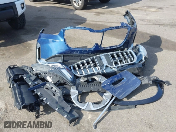 2025 BMW X1 xDrive28i z VIN WBX73EF01S5110817, wystawiony jako IAAI lot #41991160 z przebiegiem 1 287 mil mil oraz . Historia ofert i sprzedaży dostępna na DreamBid. Obrazek 12.