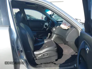 2006 Infiniti FX with VIN JNRAS08W76X204981, listed as a IAAI auction lot 42008496 with 161,062 mi miles and . Bid and sale history available at DreamBid. Image 5.