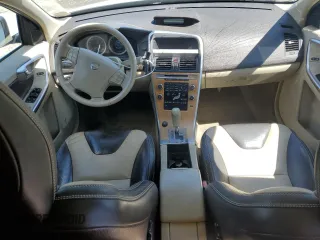 2010 Volvo XC60 3.0T z VIN YV4992DZ5A2022323, wystawiony jako Copart lot #56046285 z przebiegiem 134 193 mil mil oraz Szkoda całkowita • Salvage title. Historia ofert i sprzedaży dostępna na DreamBid. Obrazek 8.
