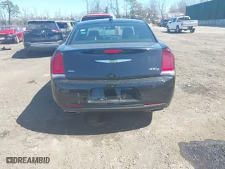 2018 Chrysler 300 with VIN 2C3CCAGG8JH321167, listed as a IAAI auction lot 41877609 with 52,226 mi miles. Bid and sale history available at carsss.com. Image 16.