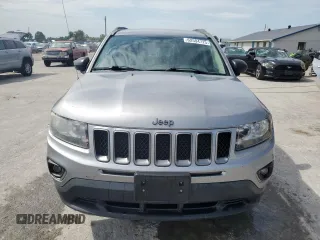 2016 Jeep Compass Sport with VIN 1C4NJCBA1GD590058, listed as a Copart auction lot 62504725 with 211,325 mi miles and Salvage title. Bid and sale history available at DreamBid. Image 5.