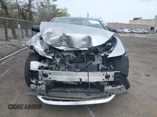 2024 Lexus RZ 450e Premium z VIN JTJAAAAB9RA025975, wystawiony jako IAAI lot #42122679 z przebiegiem Nie podano mil oraz . Historia ofert i sprzedaży dostępna na DreamBid. Obrazek 6.