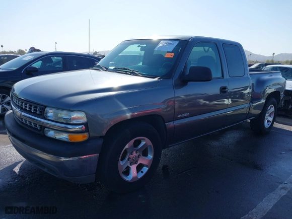 2001 Chevrolet Silverado 1500 LS with VIN 2GCEC19V411309090, listed as a IAAI auction lot 41693056 with 174,262 mi miles. Bid and sale history available at carsss.com. Image 17.