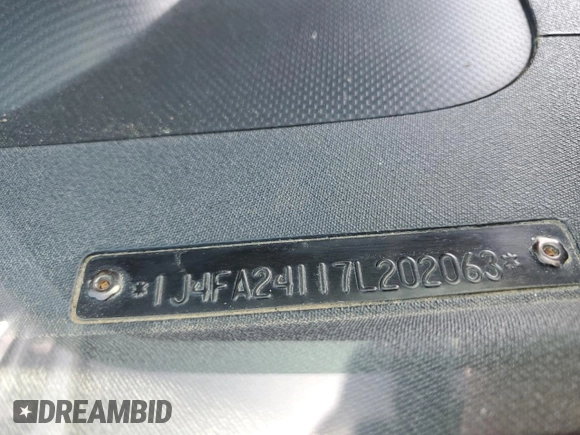2007 Jeep Wrangler X with VIN 1J4FA24117L202063, listed as a Copart auction lot 54348275 with 124,278 mi miles and Clean title. Bid and sale history available at DreamBid. Image 12.