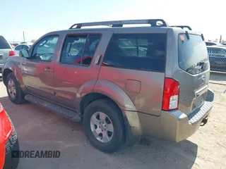 2007 Nissan Pathfinder S z VIN 5N1AR18U77C635339, wystawiony jako IAAI lot #42302964 z przebiegiem Nie podano mil oraz . Historia ofert i sprzedaży dostępna na DreamBid. Obrazek 3.