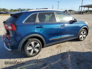 2017 Kia Niro FE with VIN KNDCB3LC3H5055071, listed as a Copart auction lot 85649084 with 0 mi miles and Salvage Title. Bid and sale history available at carsss.com. Image 3.