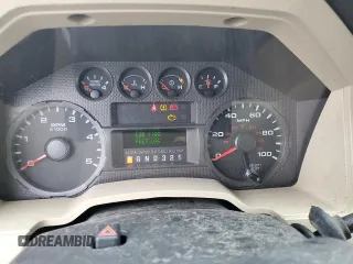 2010 Ford F-250 XL with VIN 1FTSX2BR9AEB14580, listed as a Copart auction lot 54435665 with 161,252 mi miles and Salvage title. Bid and sale history available at DreamBid. Image 9.