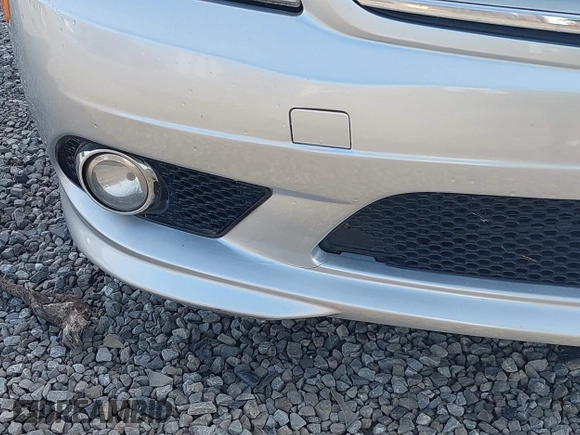2009 Mercedes-Benz C 300 Sport with VIN WDDGF81X39R060084, listed as a IAAI auction lot 42467218 with 135,811 mi miles and . Bid and sale history available at DreamBid. Image 6.