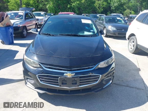 2018 Chevrolet Malibu LT with VIN 1G1ZD5ST2JF135052, listed as a IAAI auction lot 42088820 with 114,547 mi miles. Bid and sale history available at carsss.com. Image 6.