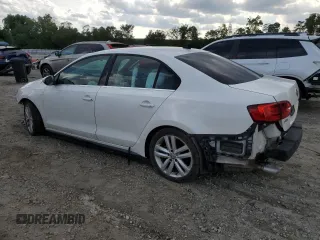 2013 Volkswagen Jetta GLI Autobahn с VIN 3VW467AJ2DM208994, выставлен на аукционе Copart как лот 67785464 с пробегом Не указан миль и Списание • Salvage title. История ставок и продаж доступна на DreamBid. Изображение 2.