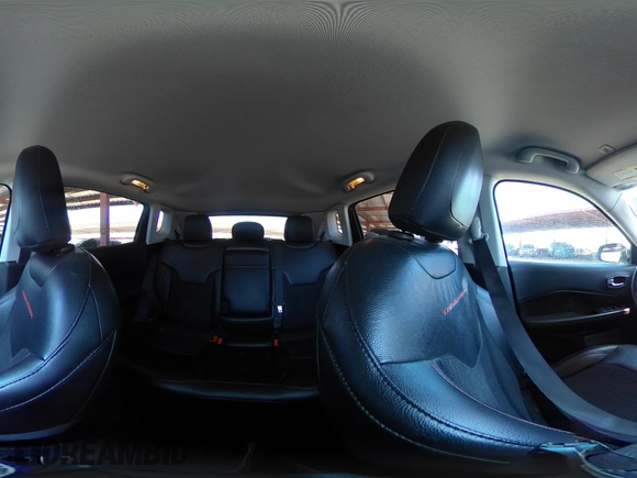 2019 Jeep Compass Trailhawk z VIN 3C4NJDDB1KT812953, wystawiony jako IAAI lot #42178451 z przebiegiem 76 269 mil mil oraz . Historia ofert i sprzedaży dostępna na DreamBid. Obrazek 18.