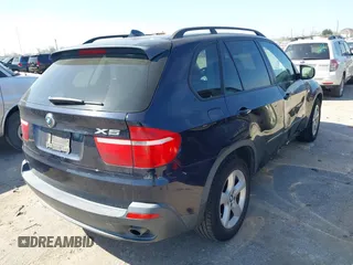 2008 BMW X5 3.0si with VIN 5UXFE43588L025702, listed as a IAAI auction lot 41705837 with 184,296 mi miles. Bid and sale history available at carsss.com. Image 4.