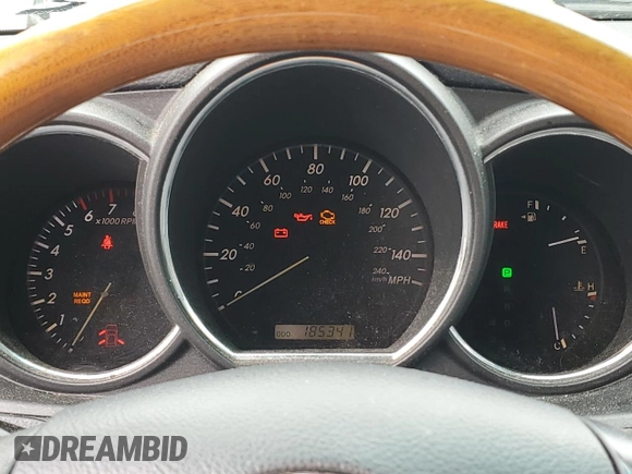 2004 Lexus RX 330 with VIN 2T2HA31U94C015347, listed as a Copart auction lot 56762195 with 185,341 mi miles and Clean Title. Bid and sale history available at DreamBid. Image 9.