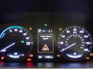 2016 Hyundai Sonata Hybrid Limited with VIN KMHE34L17GA019184, listed as a IAAI auction lot 41402544 with 114,964 mi miles. Bid and sale history available at carsss.com. Image 7.