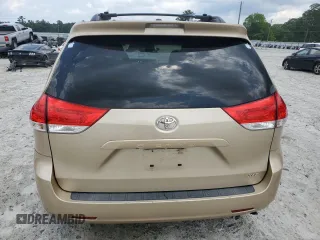 2011 Toyota Sienna XLE AAS с VIN 5TDYK3DC8BS106182, выставлен на аукционе Copart как лот 57728465 с пробегом 168 468 миль миль и Списание • Salvage title. История ставок и продаж доступна на DreamBid. Изображение 6.