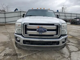 2016 Ford F-250 Lariat z VIN 1FT7W2B62GEB36038, wystawiony jako Copart lot #53141945 z przebiegiem 189 589 mil mil oraz Czysty tytuł • Clean title. Historia ofert i sprzedaży dostępna na DreamBid. Obrazek 5.