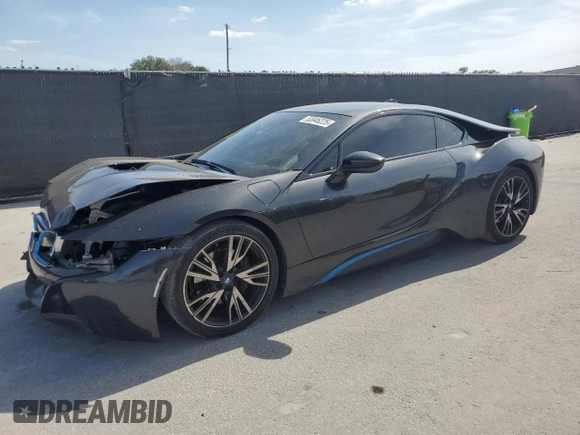 2016 BMW i8 z VIN WBY2Z2C58GV675009, wystawiony jako Copart lot #53946225 z przebiegiem 111 051 mil mil oraz Szkody całkowita. Historia ofert i sprzedaży dostępna na DreamBid. Obrazek 1.