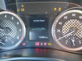2019 Hyundai Veloster 2.0 with VIN KMHTG6AF8KU019854, listed as a IAAI auction lot 41697113 with 123,851 mi miles. Bid and sale history available at carsss.com. Image 7.