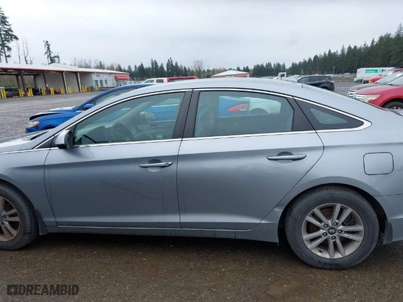 2017 Hyundai Sonata 2.4L with VIN 5NPE24AFXHH564988, listed as a IAAI auction lot 41927777 with 100,758 mi miles. Bid and sale history available at carsss.com. Image 14.