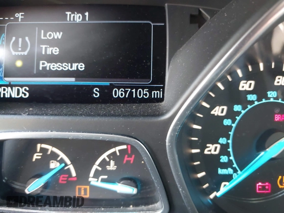 2016 Ford Escape S with VIN 1FMCU0F75GUB30893, listed as a IAAI auction lot 41472841 with 67,105 mi miles. Bid and sale history available at carsss.com. Image 7.