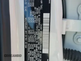 2017 Volvo V90 z VIN YV4A22NL3H1003765, wystawiony jako Copart lot #50584944 z przebiegiem 48 787 mil mil oraz . Historia ofert i sprzedaży dostępna na DreamBid. Obrazek 14.