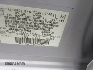 2010 Nissan Sentra S z VIN 3N1AB6AP1AL695996, wystawiony jako IAAI lot #42450128 z przebiegiem 199 606 mil mil oraz . Historia ofert i sprzedaży dostępna na DreamBid. Obrazek 9.