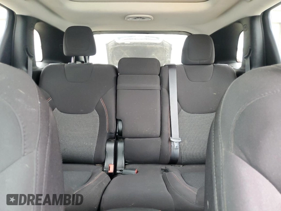 2017 Jeep Cherokee Latitude with VIN 1C4PJMCB0HW504122, listed as a Copart auction lot 55899025 with 115,426 mi miles and Salvage title. Bid and sale history available at DreamBid. Image 10.