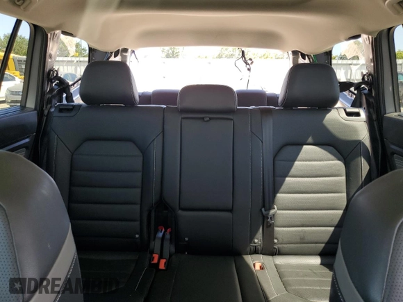 2023 Volkswagen Atlas SEL Premium R-Line z VIN 1V2FR2CA6PC528830, wystawiony jako Copart lot #61122035 z przebiegiem 20 233 mil mil oraz Szkoda całkowita • Salvage title. Historia ofert i sprzedaży dostępna na DreamBid. Obrazek 10.