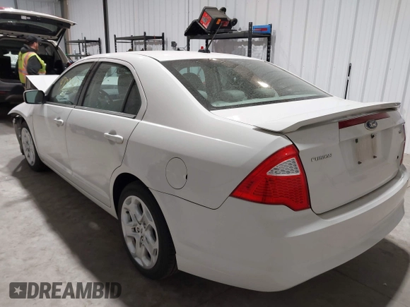 2010 Ford Fusion SE with VIN 3FAHP0HAXAR381861, listed as a IAAI auction lot 42021542 with 103,034 mi miles and . Bid and sale history available at carsss.com. Image 3.