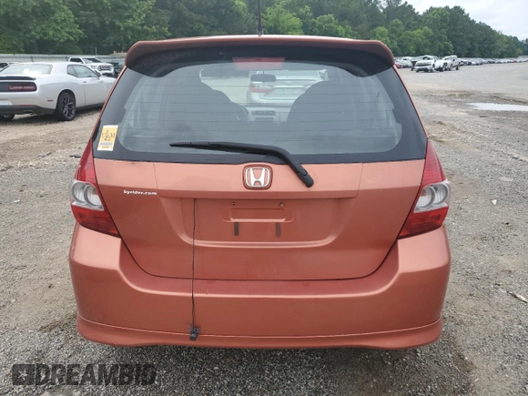 2008 Honda Fit Sport z VIN JHMGD38688S032383, wystawiony jako Copart lot #57757125 z przebiegiem 179 363 mil mil oraz Szkoda całkowita • Salvage title. Historia ofert i sprzedaży dostępna na DreamBid. Obrazek 6.