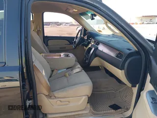 2007 Chevrolet Tahoe LS with VIN 1GNFC13CX7R406202, listed as a IAAI auction lot 41951878 with 181,571 mi miles and . Bid and sale history available at DreamBid. Image 5.