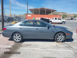 2005 Lexus ES 330 with VIN JTHBA30G055122175, listed as a IAAI auction lot 41847151 with 144,318 mi miles. Bid and sale history available at carsss.com. Image 13.