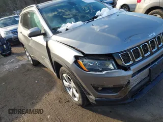 2019 Jeep Compass Latitude with VIN 3C4NJDBB4KT850342, listed as a IAAI auction lot 41398167 with 33,771 mi miles and . Bid and sale history available at DreamBid. Image 1.