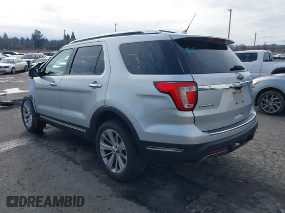 2019 Ford Explorer Limited with VIN 1FM5K8F8XKGB42714, listed as a IAAI auction lot 41525104 with 125,286 mi miles and . Bid and sale history available at carsss.com. Image 3.