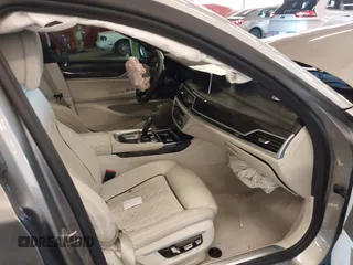 2020 BMW 7 Series 750i xDrive with VIN WBA7U2C07LGJ59164, listed as a IAAI auction lot 42001056 with Not provided miles and . Bid and sale history available at DreamBid. Image 5.