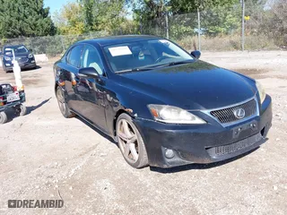 2011 Lexus IS 250 with VIN JTHBF5C21B5137339, listed as a IAAI auction lot 40378618 with 164,691 mi miles. Bid and sale history available at carsss.com. Image 1.