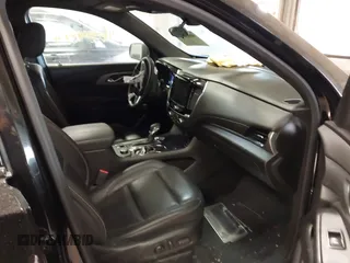 2023 Chevrolet Traverse LT Leather with VIN 1GNEVHKW5PJ164766, listed as a IAAI auction lot 41793249 with 39,163 mi miles. Bid and sale history available at carsss.com. Image 5.