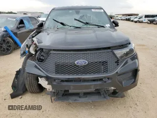 2022 Ford Police Interceptor Utility z VIN 1FM5K8AB1NGC24306, wystawiony jako Copart lot #54846355 z przebiegiem Nie podano mil oraz Szkody całkowita. Historia ofert i sprzedaży dostępna na DreamBid. Obrazek 5.
