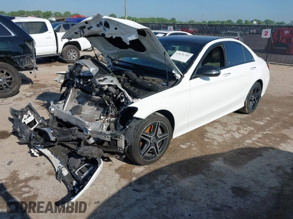 2020 Mercedes-Benz C 300 z VIN W1KWF8EB1LR594900, wystawiony jako IAAI lot #42076701 z przebiegiem 45 444 mil mil oraz . Historia ofert i sprzedaży dostępna na DreamBid. Obrazek 2.