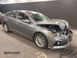 2019 Hyundai Sonata SE with VIN 5NPE24AF6KH817599, listed as a IAAI auction lot 41767384 with 43,596 mi miles and . Bid and sale history available at carsss.com. Image 1.