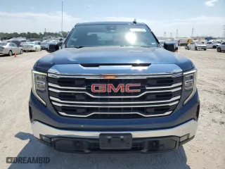 2022 GMC Sierra 1500 SLT with VIN 3GTUUDET4NG523847, listed as a Copart auction lot 68015664 with 62,622 mi miles and Salvage Title. Bid and sale history available at carsss.com. Image 5.