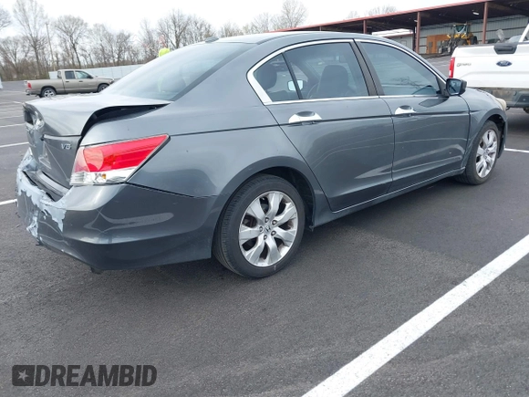 2010 Honda Accord EX-L z VIN 1HGCP3F88AA028844, wystawiony jako IAAI lot #41849673 z przebiegiem 232 689 mil mil oraz . Historia ofert i sprzedaży dostępna na DreamBid. Obrazek 4.