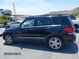2015 Mercedes-Benz GLK 350 z VIN WDCGG8JB6FG356214, wystawiony jako IAAI lot #42409874 z przebiegiem 286 861 mil mil oraz . Historia ofert i sprzedaży dostępna na DreamBid. Obrazek 14.