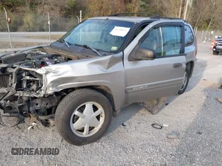 2002 GMC Envoy SLT with VIN 1GKDT13S222118249, listed as a IAAI auction lot 40798021 with 1 mi miles. Bid and sale history available at carsss.com. Image 2.