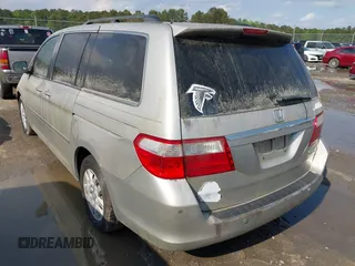 2005 Honda Odyssey TOURING with VIN 5FNRL38875B005926, listed as a IAAI auction lot 42007315 with 1 mi miles. Bid and sale history available at carsss.com. Image 3.